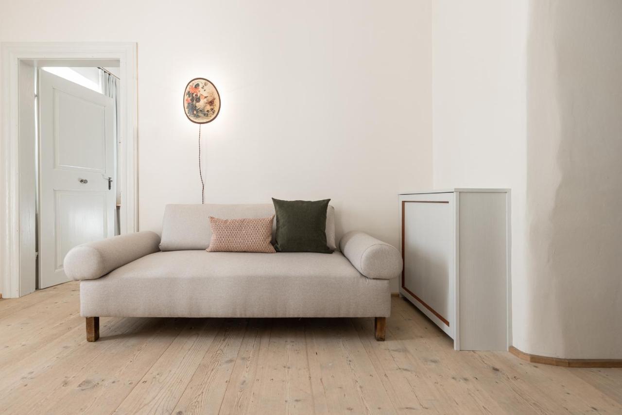 Smart Suites Kaltern - Apartments Am Kalterer See Zewnętrze zdjęcie